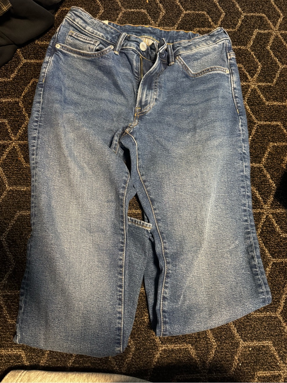 H&M Men’s Blue Straight-Leg Jeans